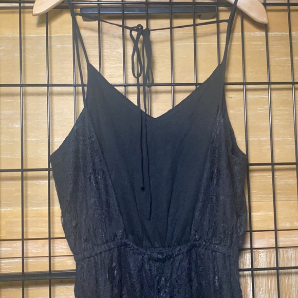 MINK PINK Lace Playsuit - Picture 6 of 8